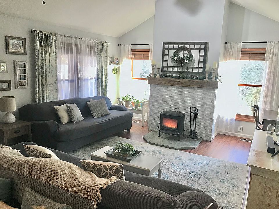 25 Alden Ter Millbrook NY Zillow