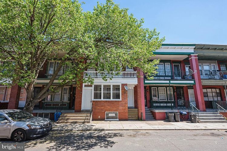 1st image of 33 S Yewdall St