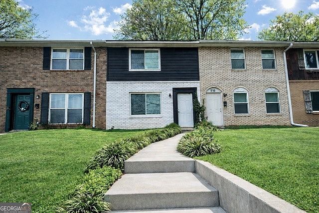 1st image of 860 College Ave