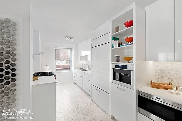 Sold by RP Miller Realty Group | media 25