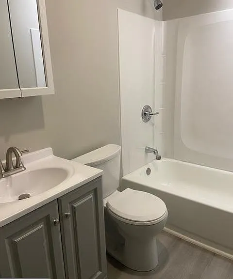 4908 Delbrook Rd — Photo 10