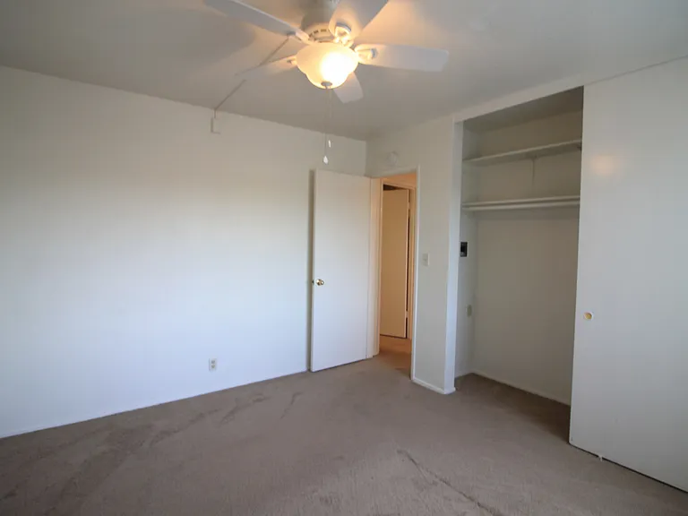 2835 Polk Ave — Photo 16