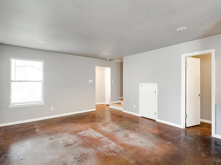 403 W Elizabeth St #B — Photo 20