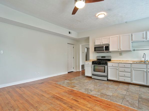 125 W 5th St #3