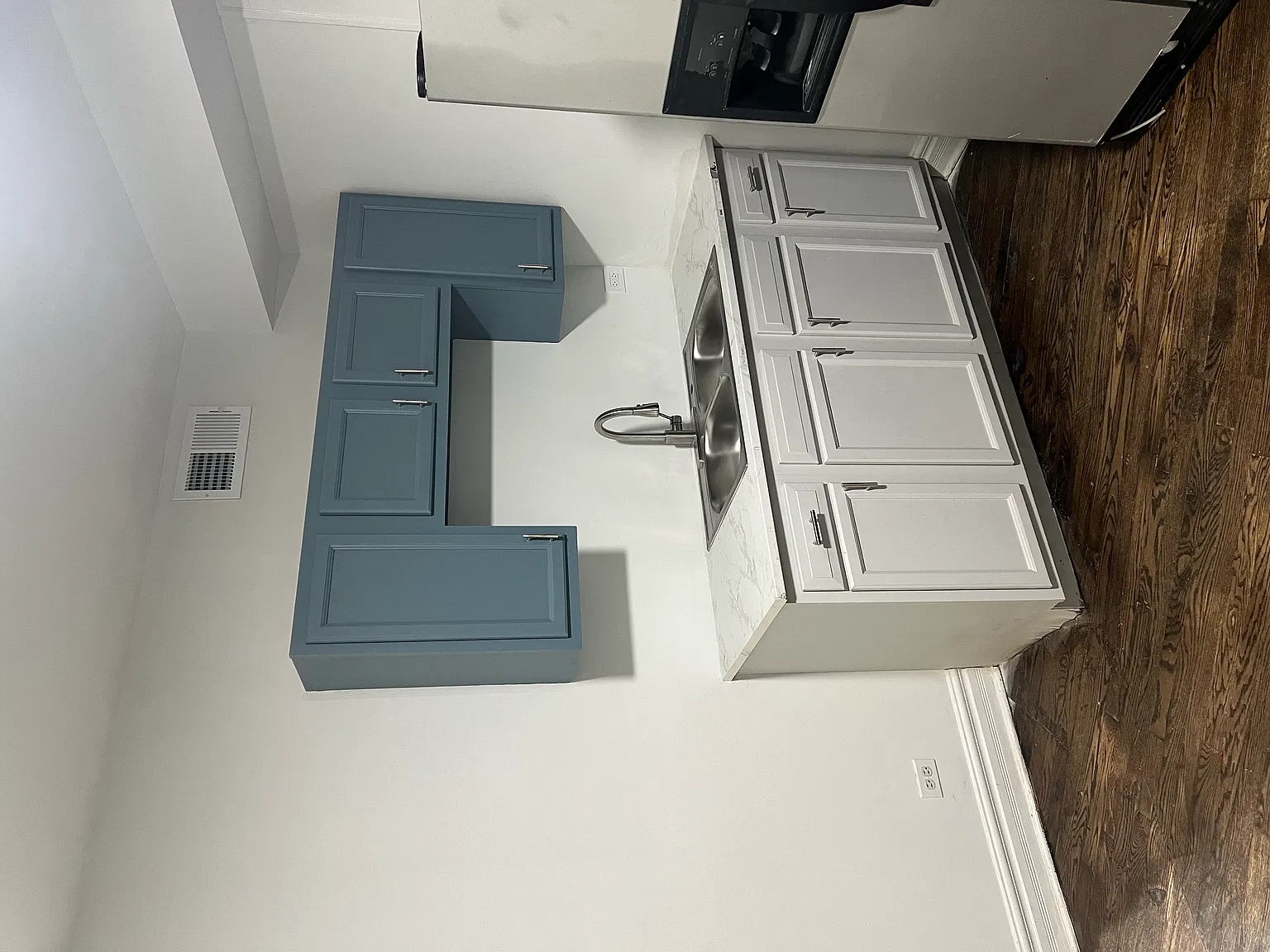 1 bed, 1050 sqft, $1,400 — Photo 3