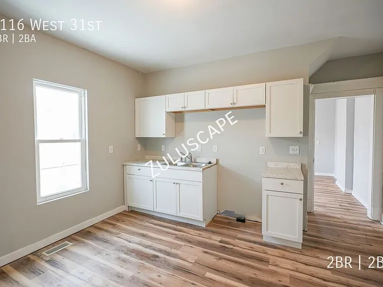 1116 W 31st St — Photo 7
