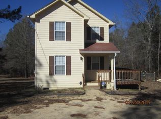 245 Valley Cir, Washington, GA 30673