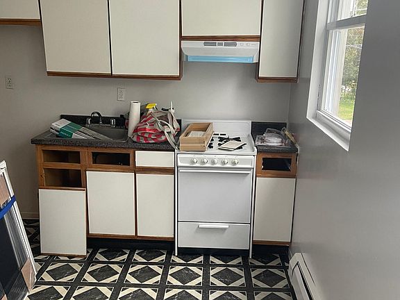 5th image of 29 Union Ln Floor 2