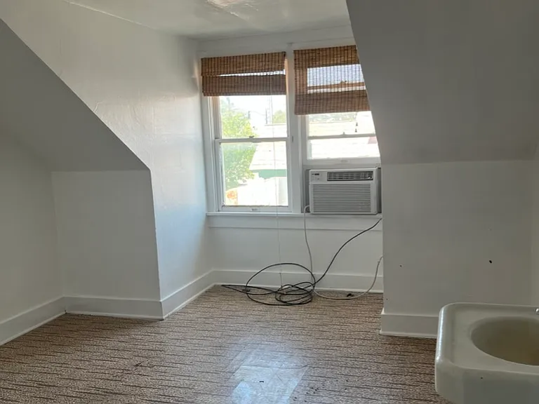 221 W 3rd St — Photo 15