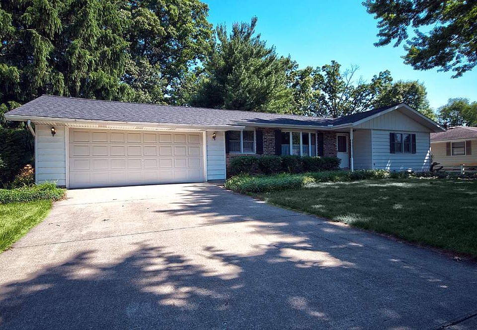 1st image of 30393 Lantern Ln