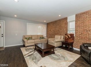 805 S La Grange Rd #3, La Grange, IL 60525