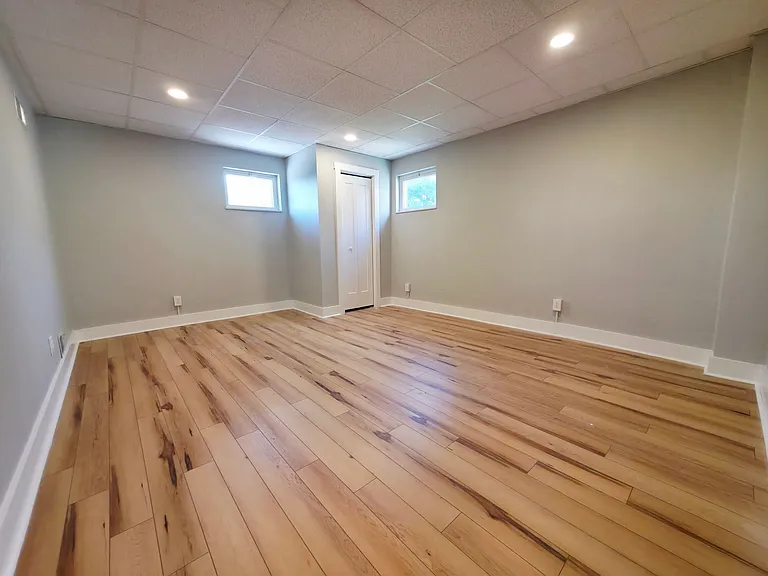 3915 Mount Troy Rd — Photo 23