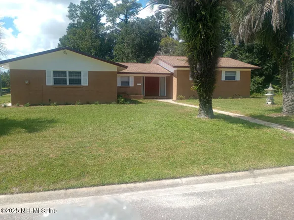 6108 LEONTYNE PRICE Court, Jacksonville, FL 32209