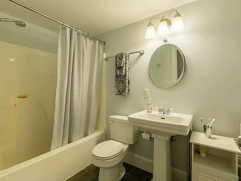 429 Norfolk St #18 — Photo 6