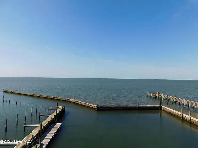 142 S Ferry Dock Rd #C — Photo 11