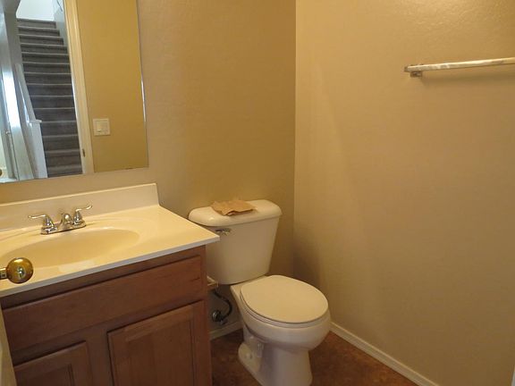 4th image of 319 S 151st Ave