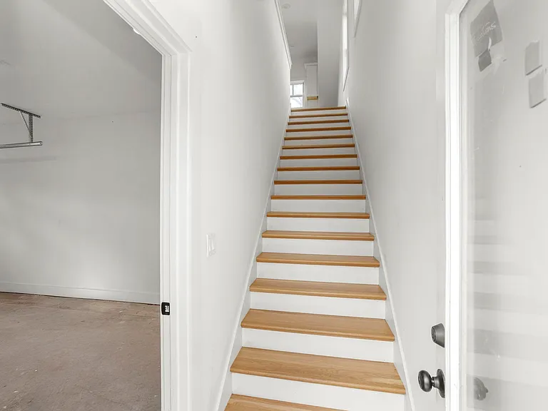 942 Maxwell Ave — Photo 37