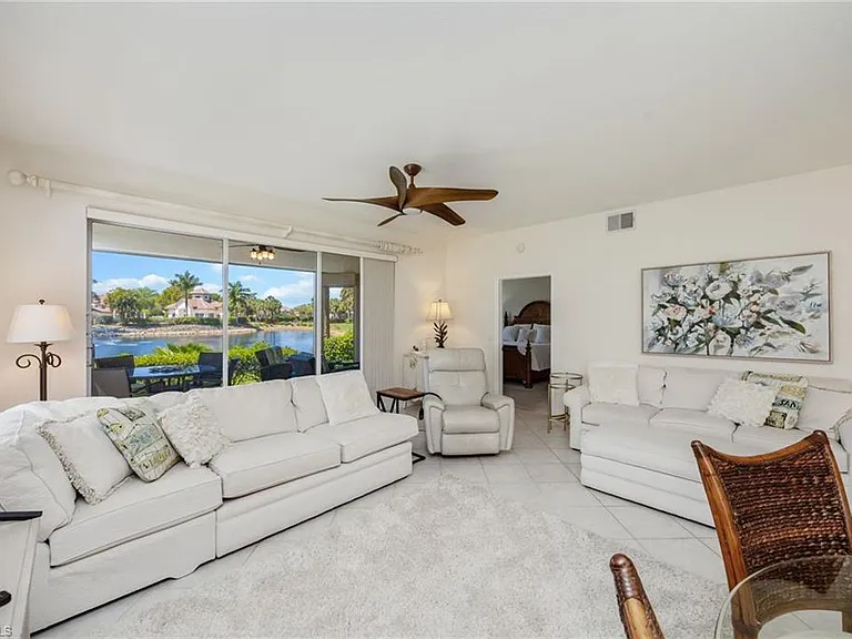 8200 Saratoga Dr #401 — Photo 10