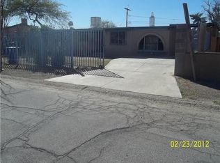 1674 W Circle B Dr, Tucson, AZ 85713