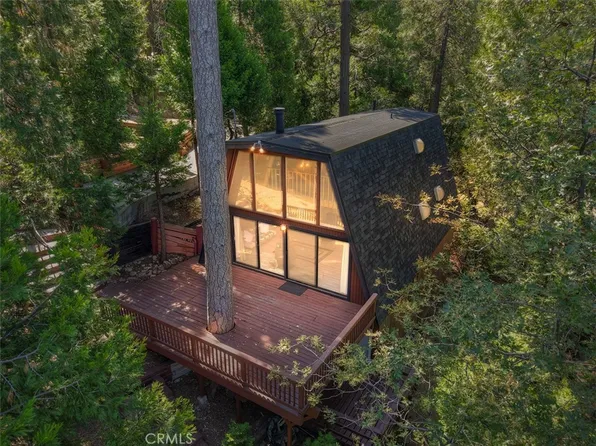 24154 Bernard Dr, Crestline, CA 92325