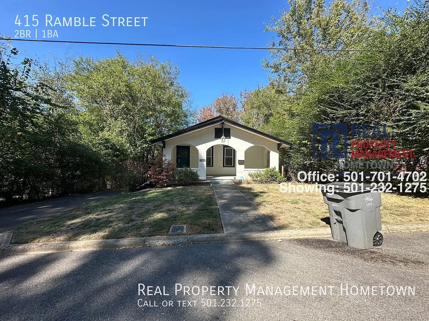 Cute Little Bungalow Off Of Park Ave! — Photo 1