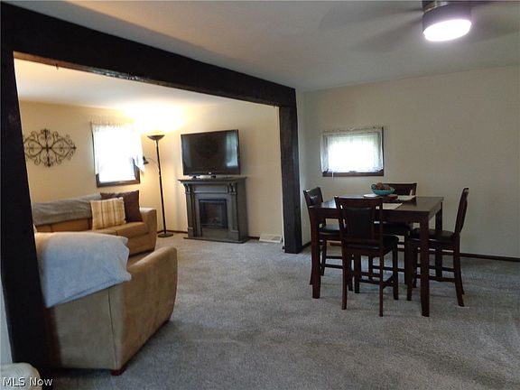 5th image of 3303 Akins Rd