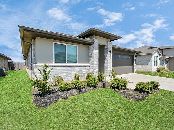 2nd image of 7442 Rivercane Shore Ln