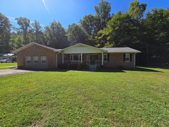 3613 Coal River Rd, Arnett, WV 25007