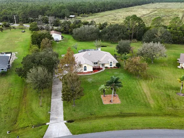 225 Quiet Trail Dr, Port Orange, FL 32128