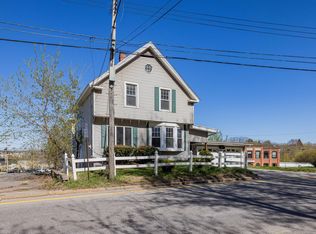 60 Washington St S, Auburn, ME 04210