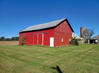 19602 Banker St, Constantine, MI 49042