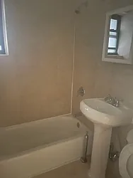 Rented by K & O Realty Associates Inc.