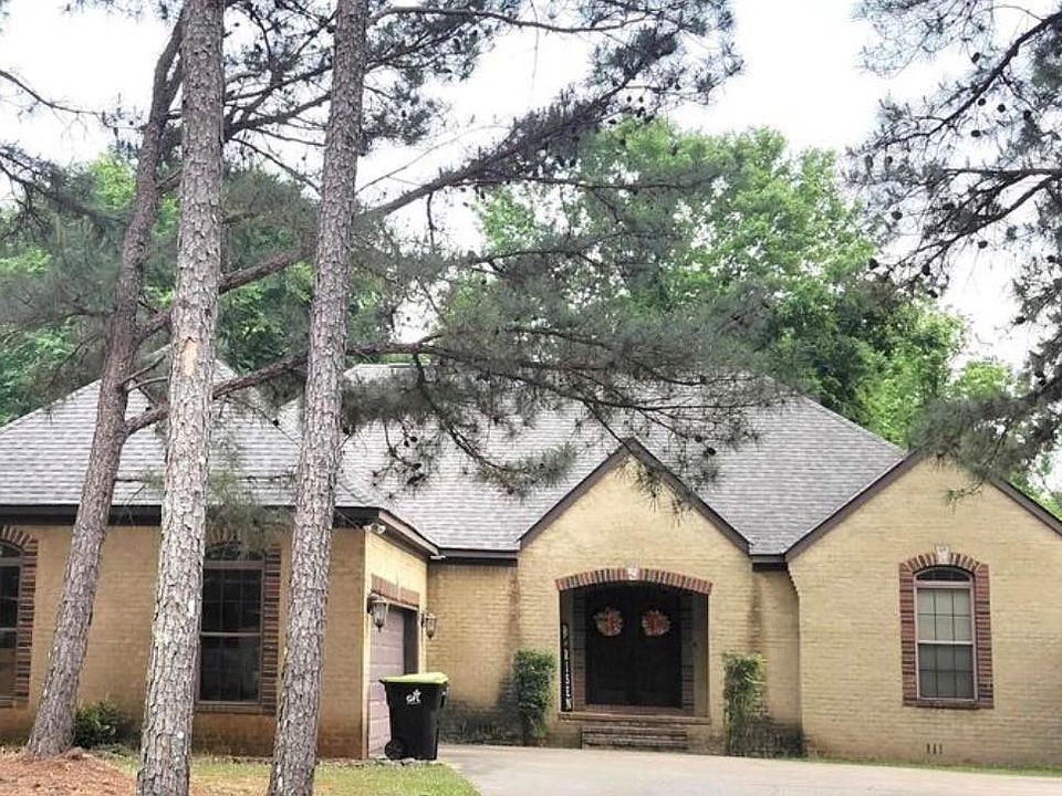 1st image of 562 Pinecrest Rd