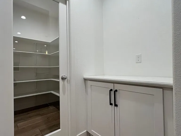 4366 Redrock Dr — Photo 7