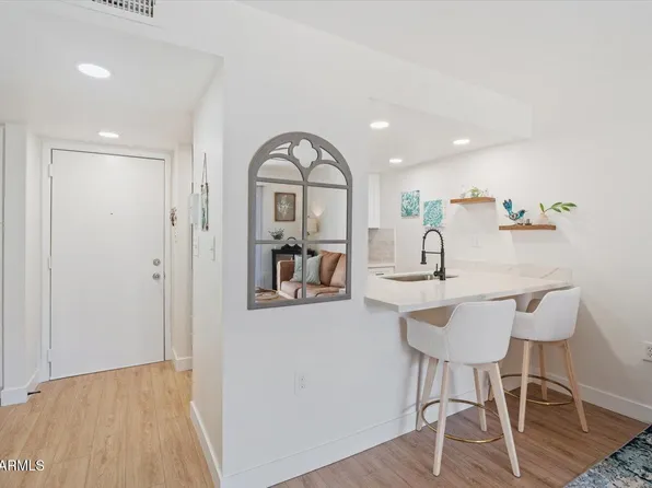 3033 E DEVONSHIRE Avenue #2003, Phoenix, AZ 85016