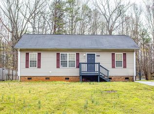 807 King Arthur Dr, Gastonia, NC 28056