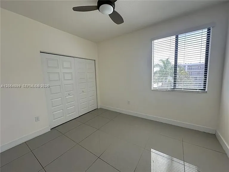 4713 NW 84th Ct #Townhouse 4713 — Photo 8