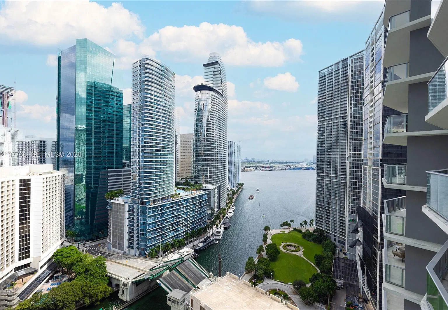 Viceroy Brickell Residence — Photo 1
