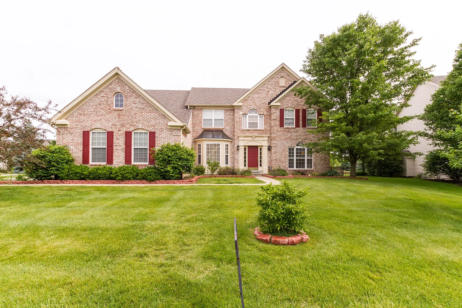 650 Princeton Ln photo 1
