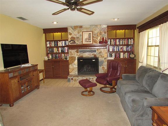 5th image of 9890 SW 203RD CIRCLE