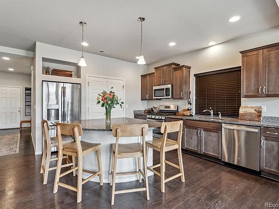 3rd image of 4660 Wildwood Way