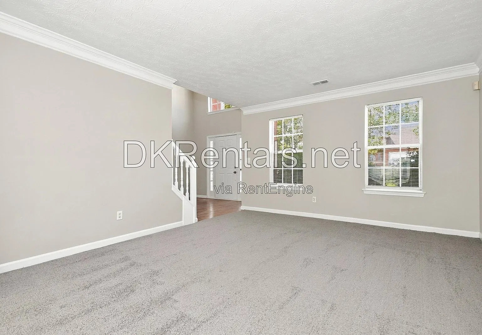 4 bed, 3.0 bath, 3363 sqft, $2,495 — Photo 4