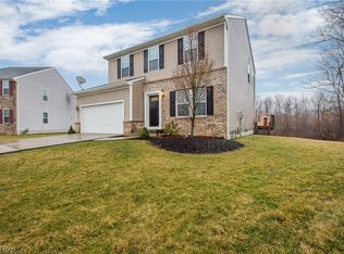 1320 Wood Fern Dr, Akron, OH 44312