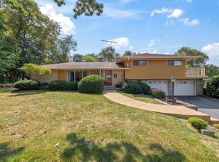 12813 W Balboa Dr, New Berlin, WI 53151
