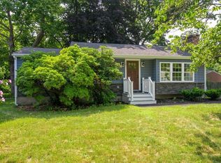 101 Mishawum Rd, Woburn, MA 01801