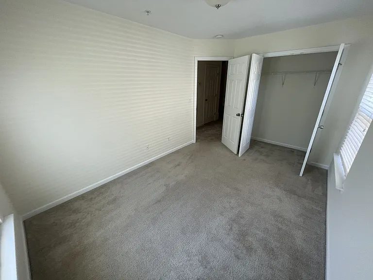 1130 Renewal Pl #100 — Photo 9