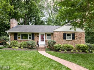1004 Broadmont Ter, Falls Church, VA 22046