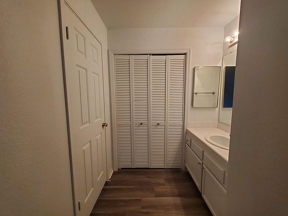5th image of 1755 Novato Blvd APT F26