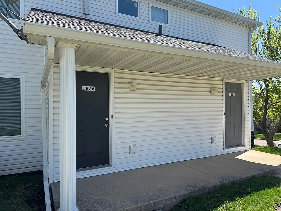 1874 Bright View Dr #1876