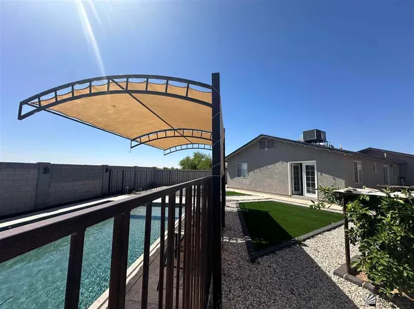 902 S Orange Ave, Somerton, AZ 85350